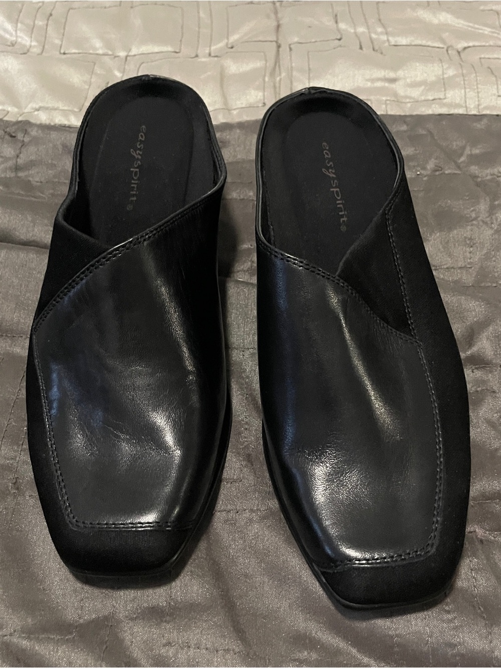 Easy Spirit Men’s Black Leather Slip-On Mules